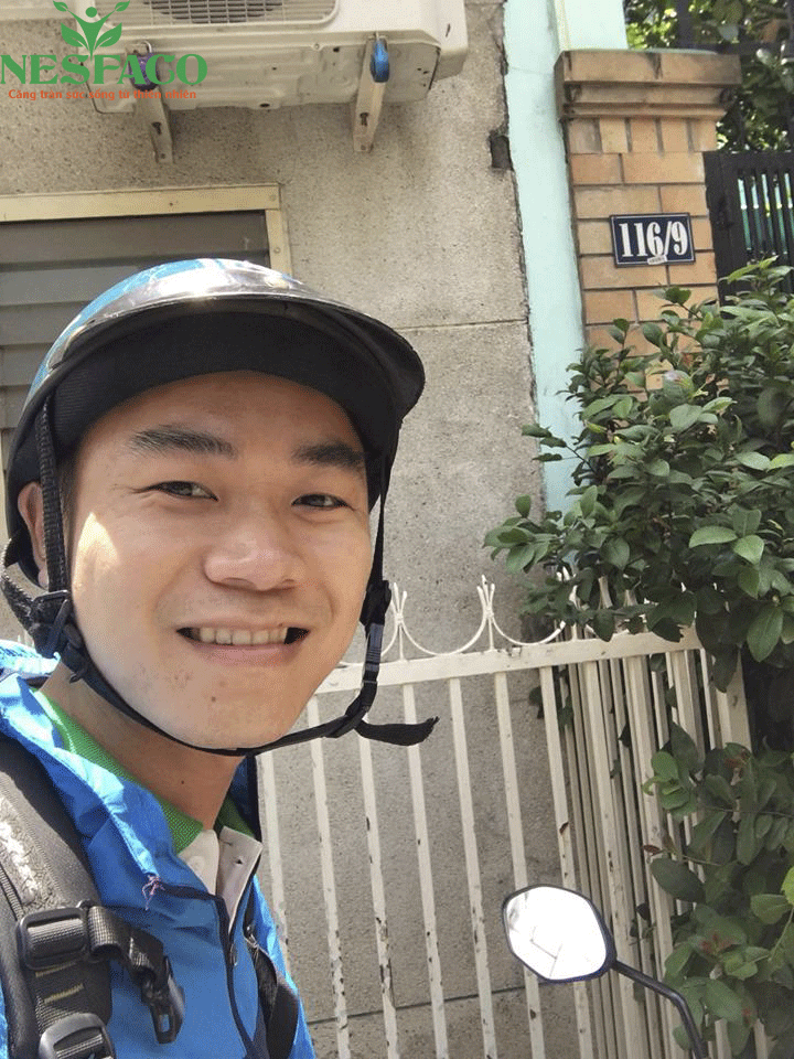 lê quang ánh giao hàng